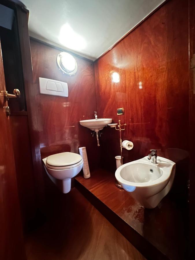 Residenza Borgo Marinaro Apartamento Nápoles Exterior foto